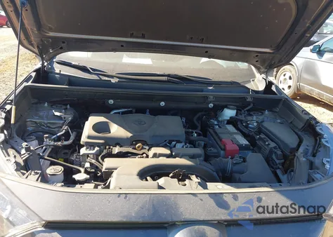 2021 Toyota Rav4 Le z USA, uszkodzony, nr VIN 2T3F1RFV7MC206496